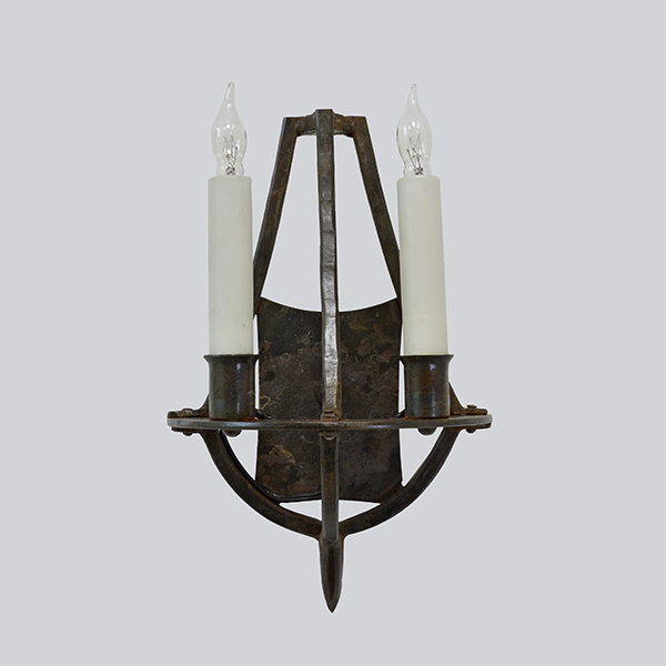 <skid>A943</skid> Spatterware Double Arm Sconce