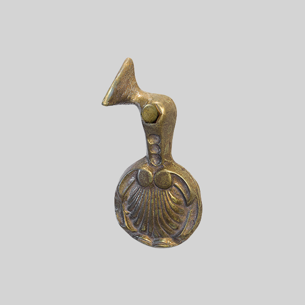 Shown with a natural bronze finish.