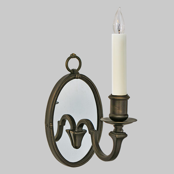 Distingue Single Arm Sconce