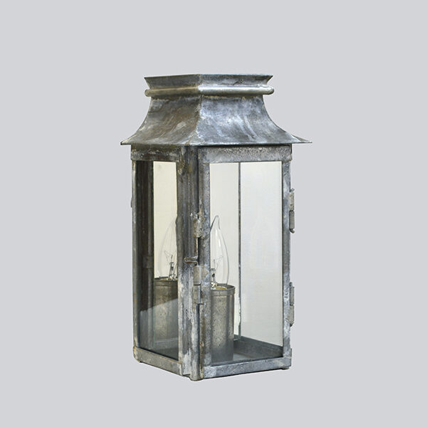<skid>A847</skid> French Station Petite Wall Lantern