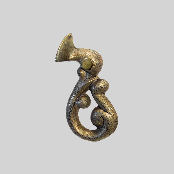 Shown with a natural bronze finish.